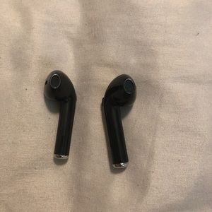 🎾 i7-tws Bluetooth headphones